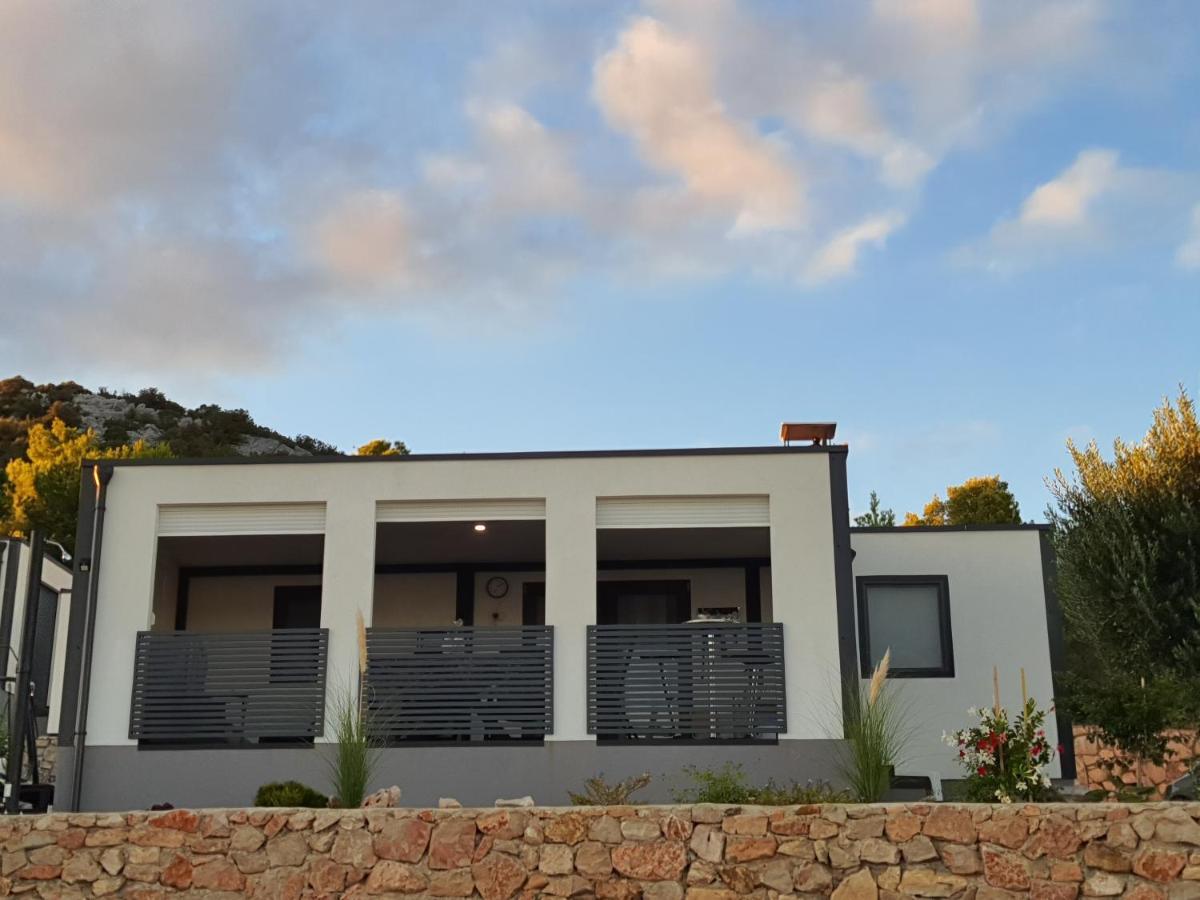 Mobile Home Tina Tisno Exterior foto